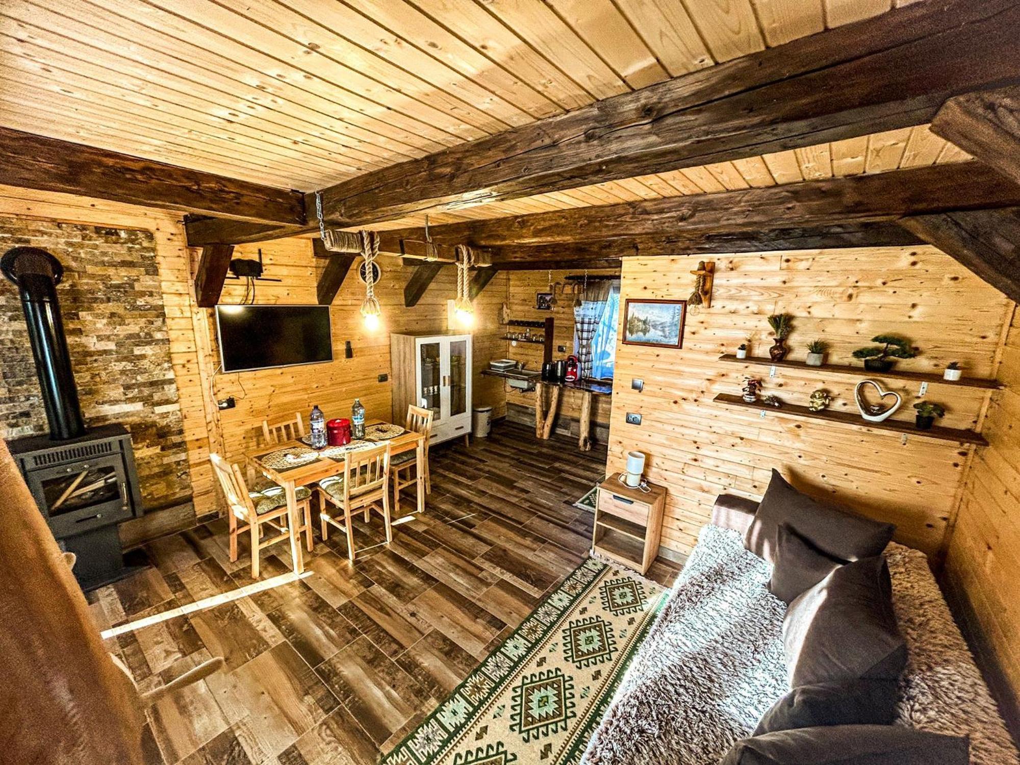 Chalets Du Bf Σιγκισοάρα Εξωτερικό φωτογραφία